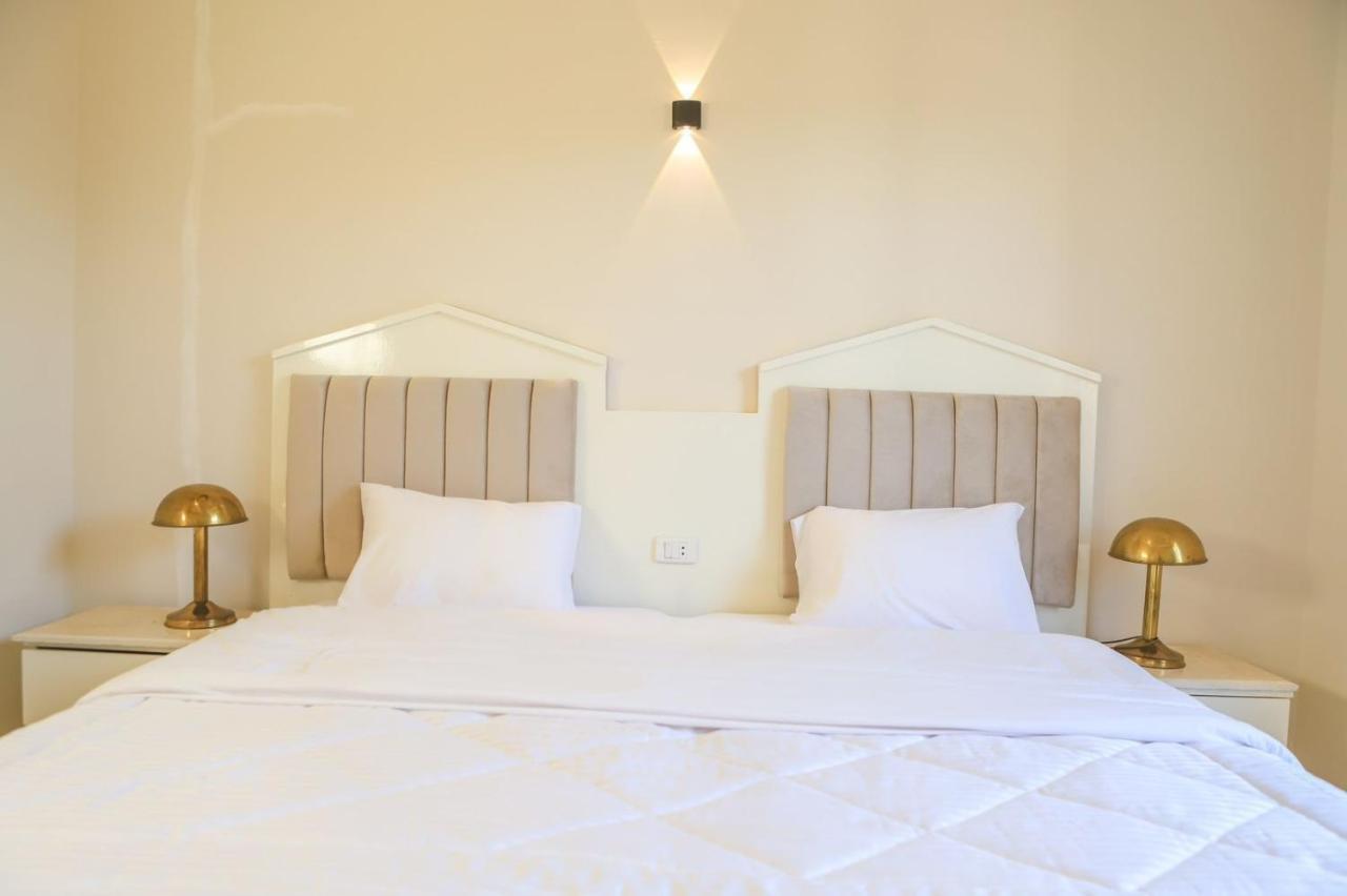 Royal Nile Villas - Pool View Apartment 2 Луксор Экстерьер фото